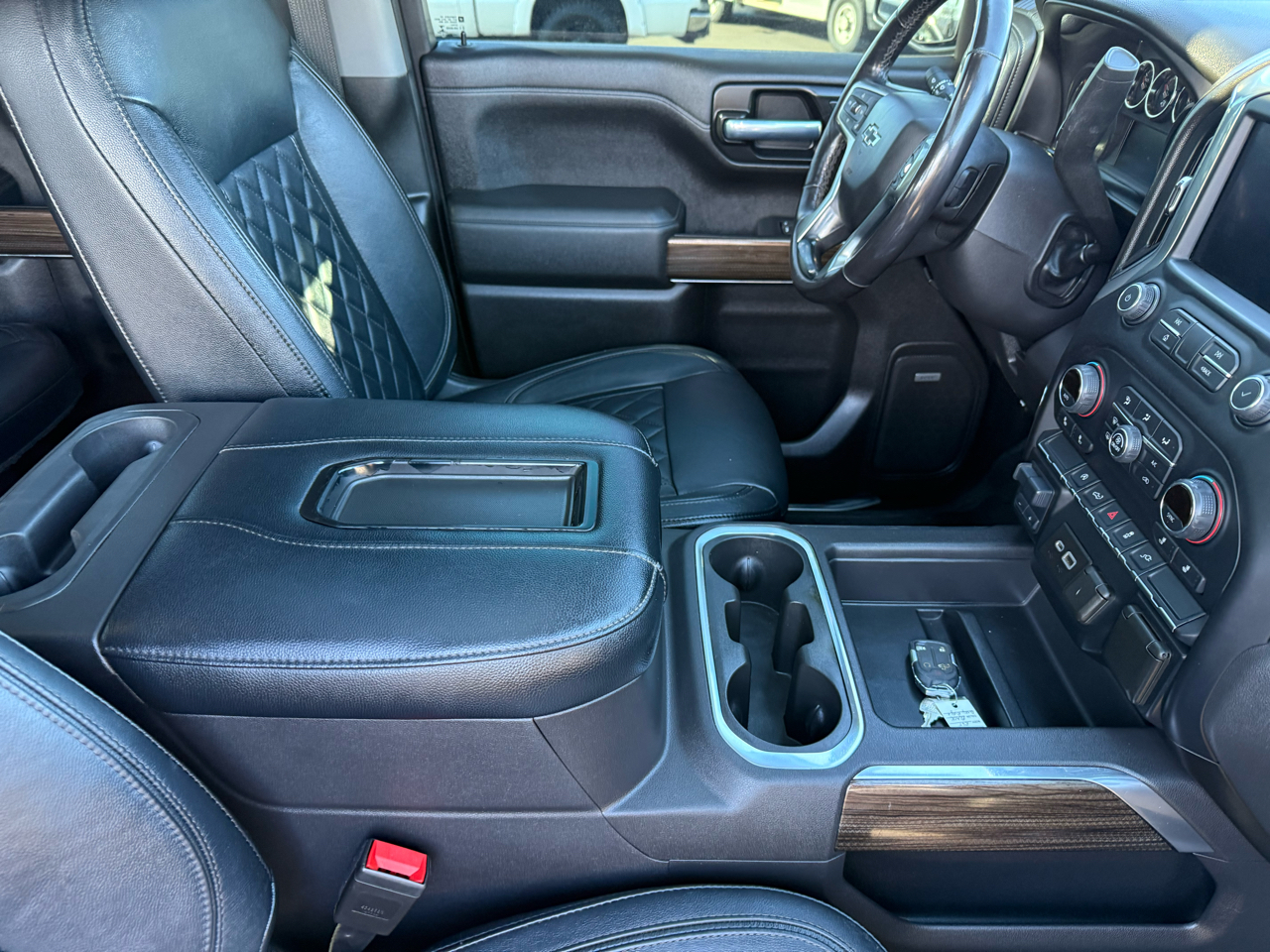 Chevrolet Silverado 1500 4WD Crew Cab 147" RST 2021