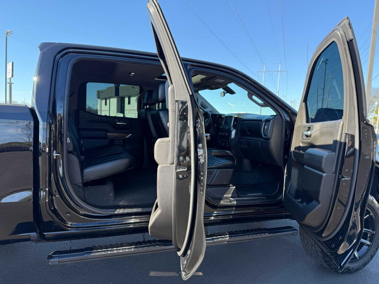 Chevrolet Silverado 1500 4WD Crew Cab 147" RST 2021