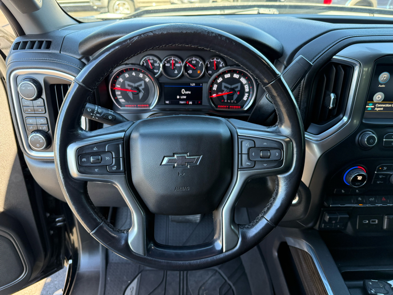 Chevrolet Silverado 1500 4WD Crew Cab 147" RST 2021