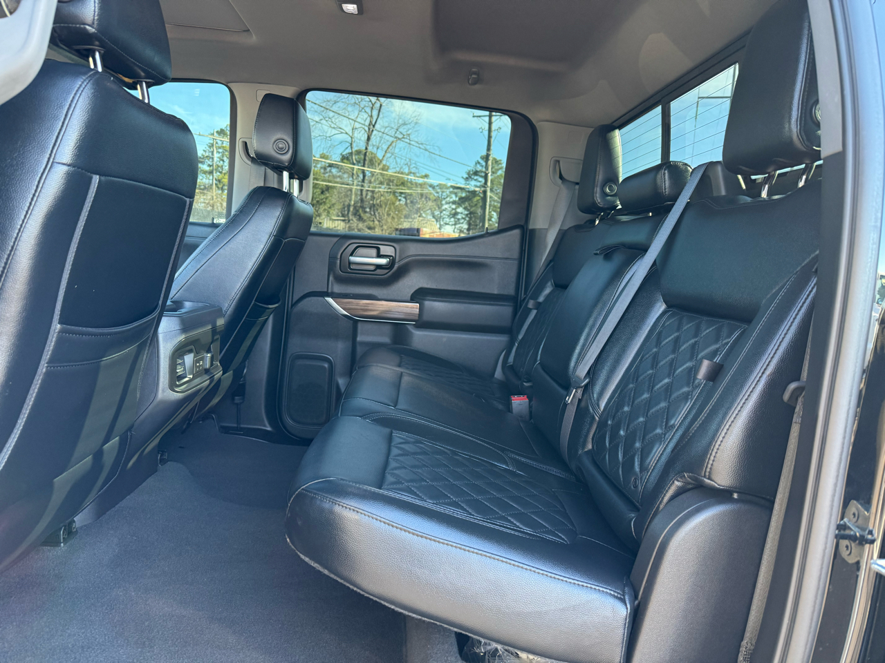 Chevrolet Silverado 1500 4WD Crew Cab 147" RST 2021