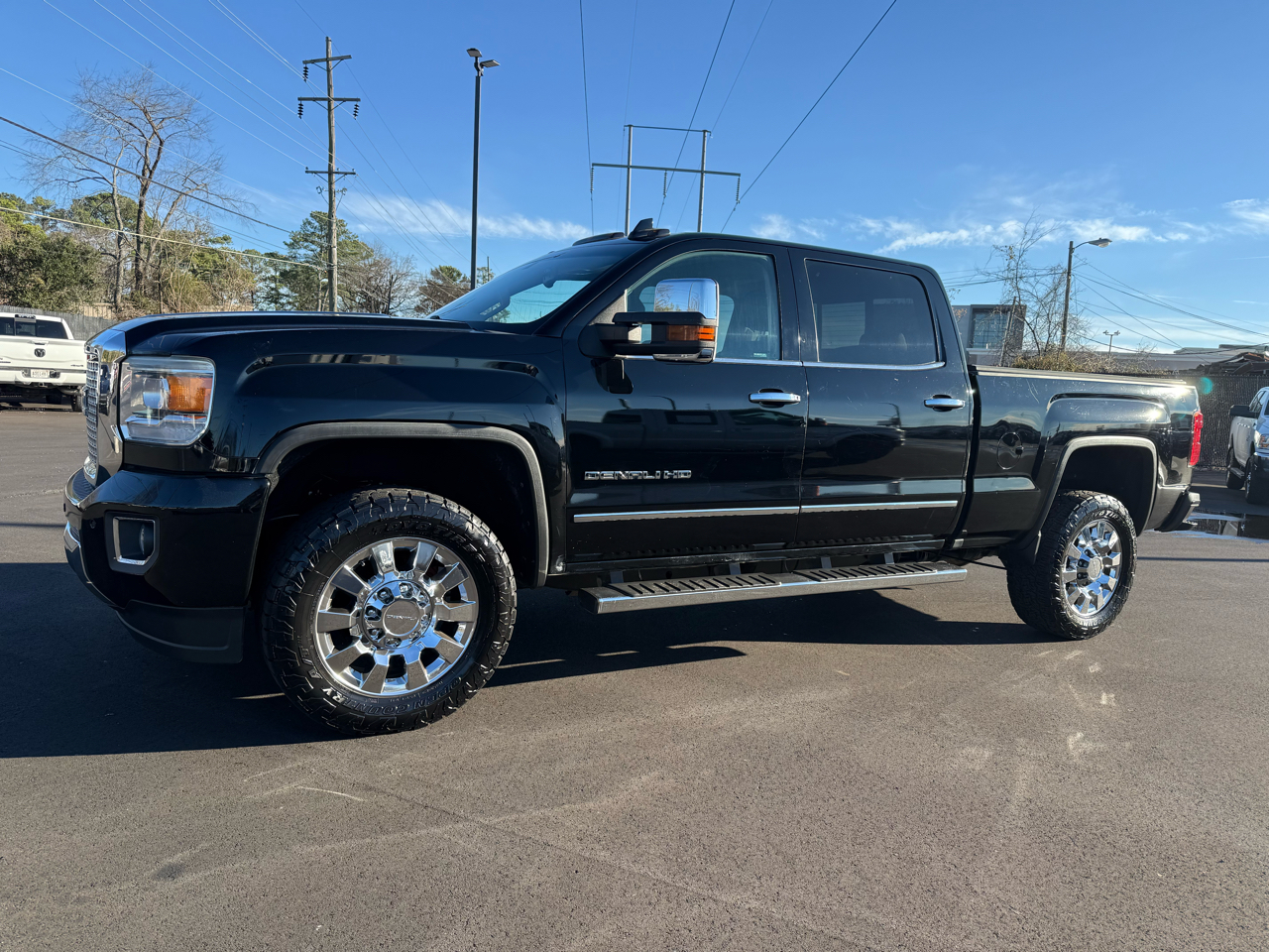 GMC Sierra 2500HD 4WD Crew Cab 153.7" Denali 2016