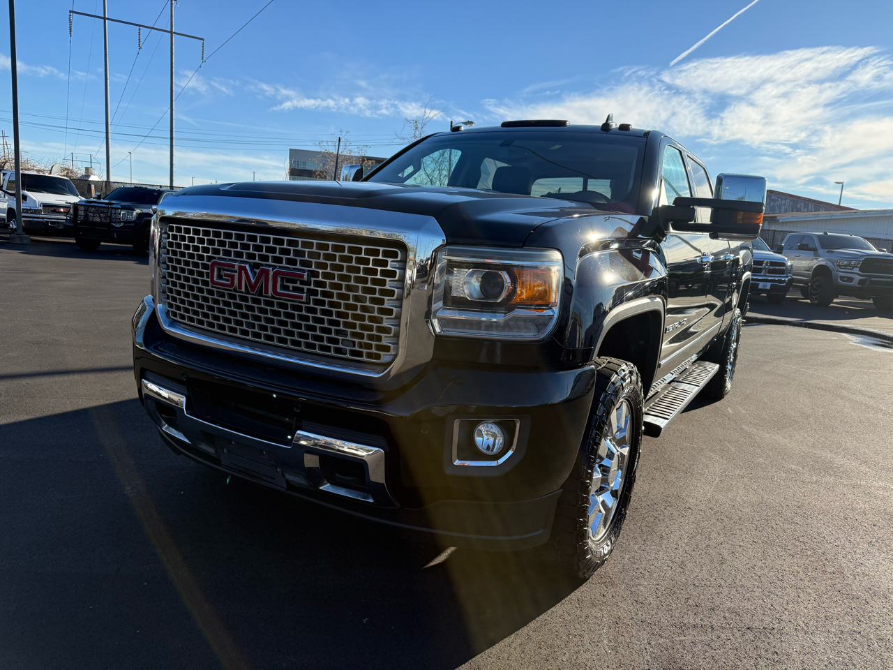 GMC Sierra 2500HD 4WD Crew Cab 153.7" Denali 2016