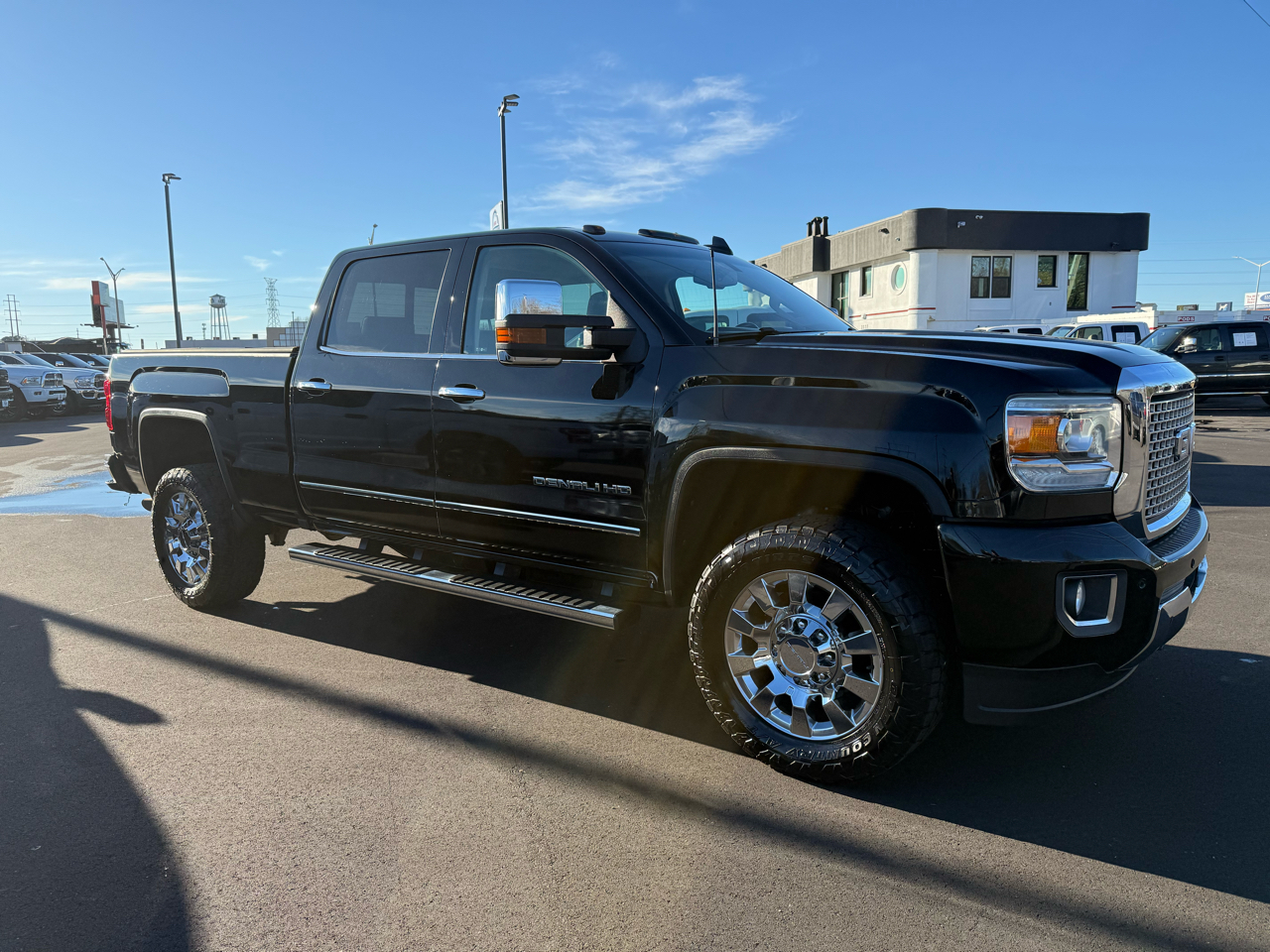 GMC Sierra 2500HD 4WD Crew Cab 153.7" Denali 2016