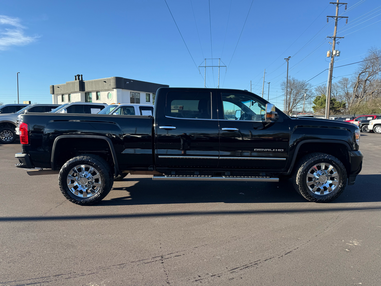 GMC Sierra 2500HD 4WD Crew Cab 153.7" Denali 2016