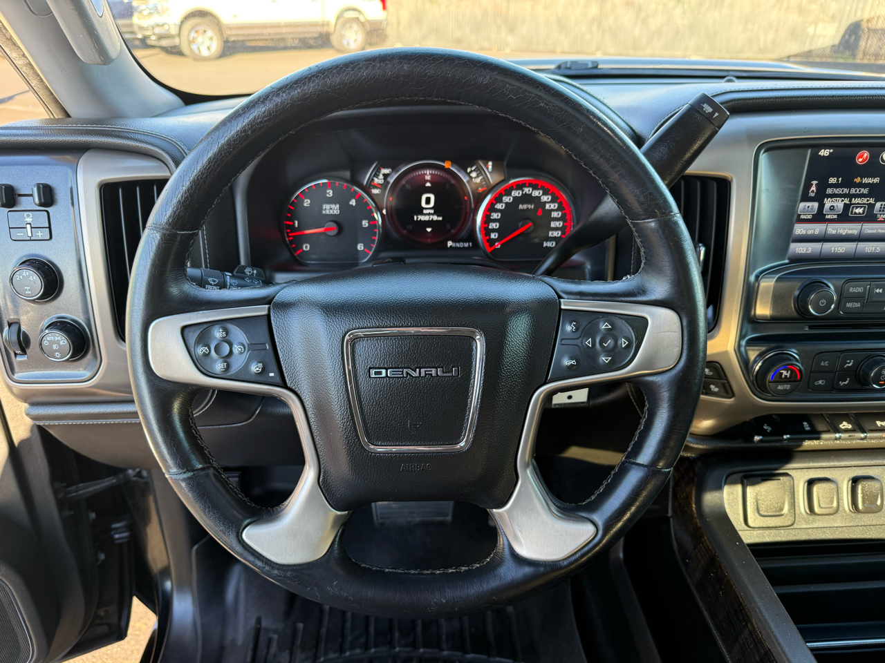 GMC Sierra 2500HD 4WD Crew Cab 153.7" Denali 2016