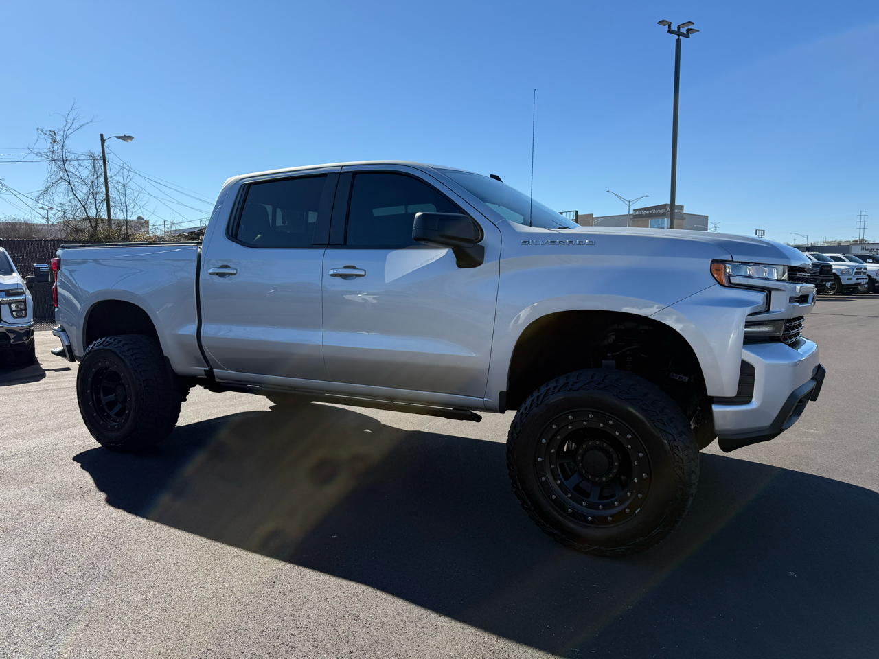 Chevrolet Silverado 1500 4WD Crew Cab 147" RST 2020