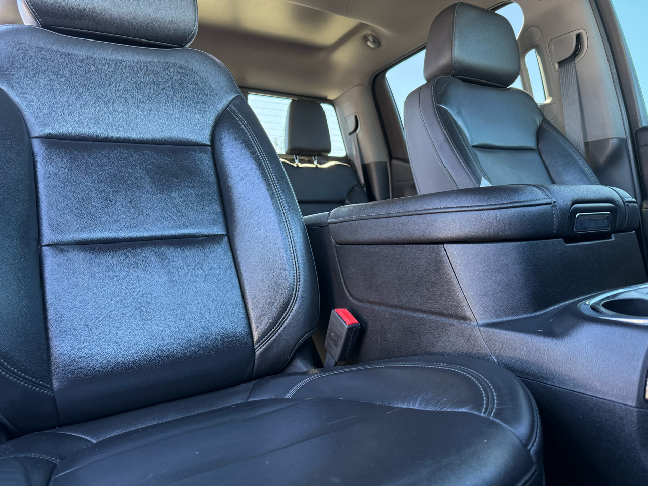 Chevrolet Silverado 1500 4WD Crew Cab 147" RST 2020