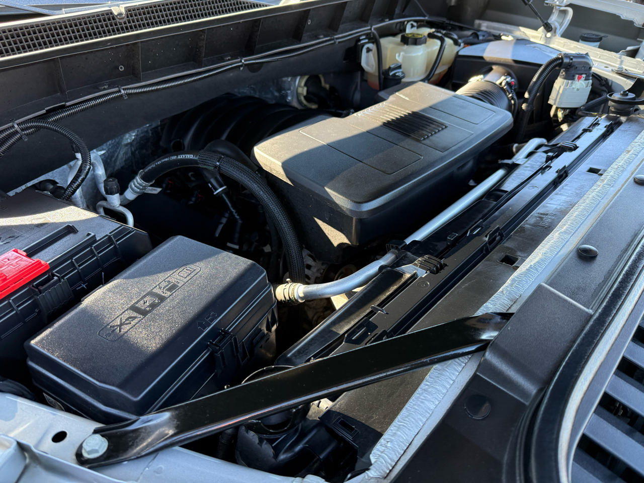 Chevrolet Silverado 1500 4WD Crew Cab 147" RST 2020