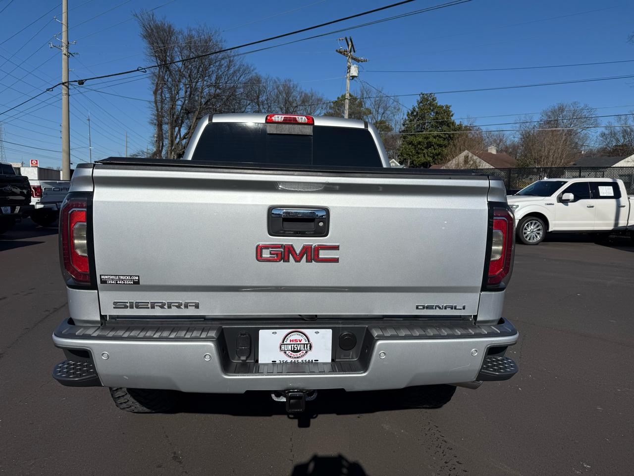 GMC Sierra 1500 4WD Crew Cab 143.5" Denali 2018