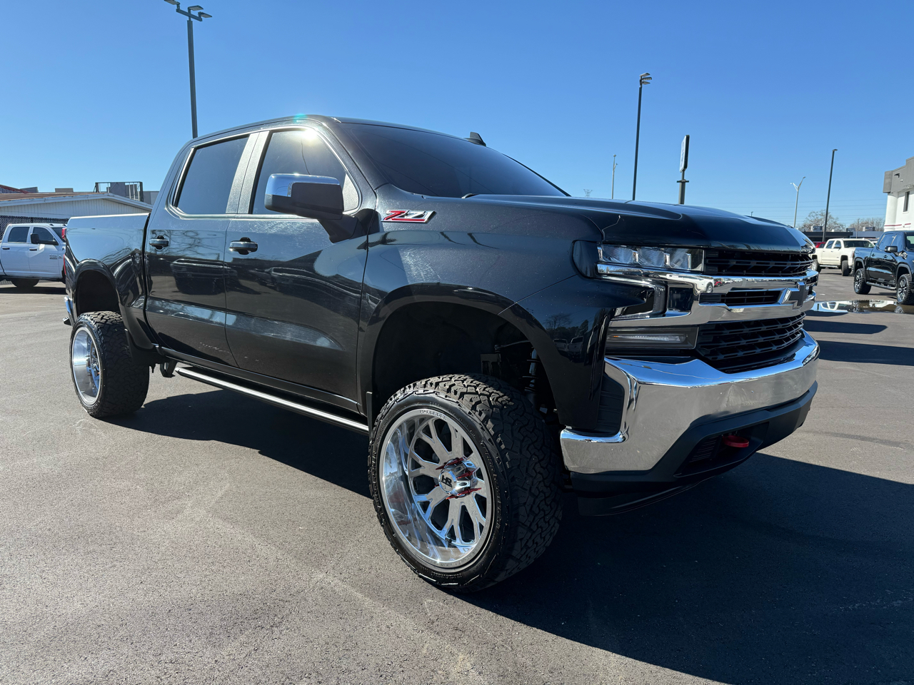 Chevrolet Silverado 1500 4WD Crew Cab 147" LT w/1LT 2021