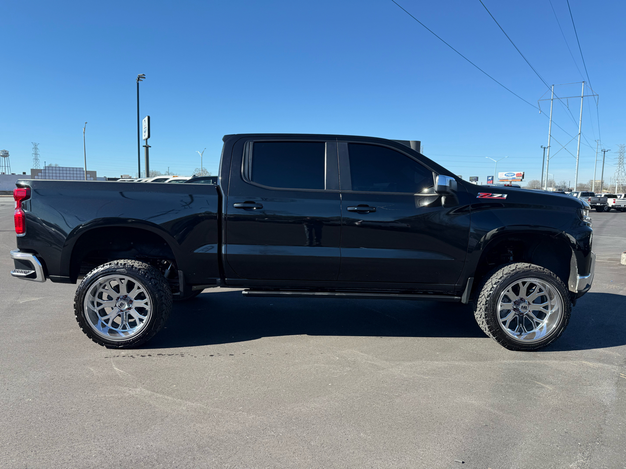 Chevrolet Silverado 1500 4WD Crew Cab 147" LT w/1LT 2021