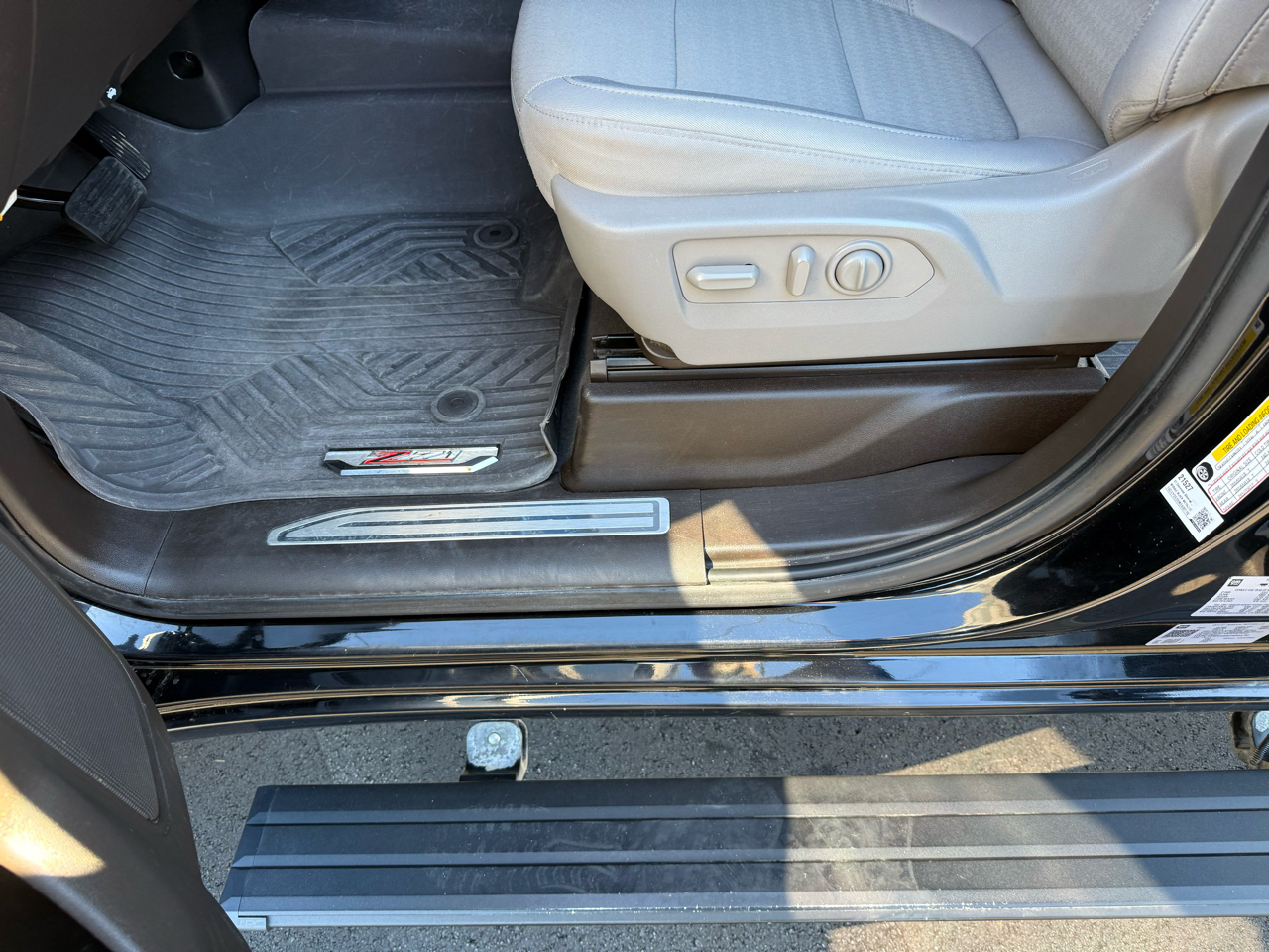 Chevrolet Silverado 1500 4WD Crew Cab 147" LT w/1LT 2021