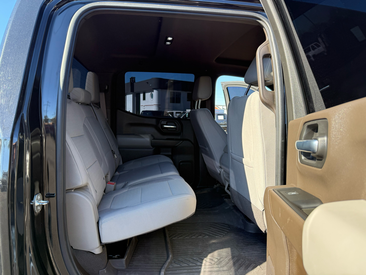 Chevrolet Silverado 1500 4WD Crew Cab 147" LT w/1LT 2021