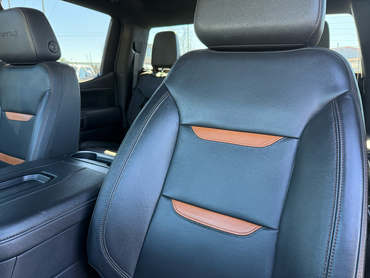 GMC Sierra 1500 4WD Crew Cab 147" AT4 2021