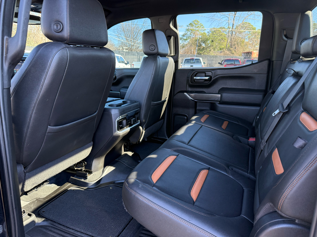 GMC Sierra 1500 4WD Crew Cab 147" AT4 2021