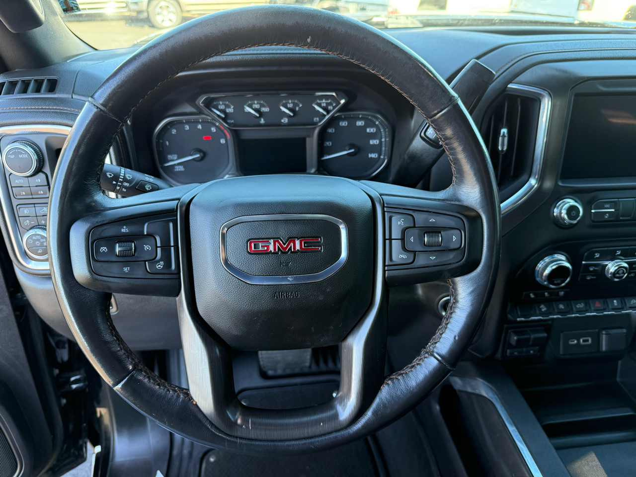 GMC Sierra 1500 4WD Crew Cab 147" AT4 2021