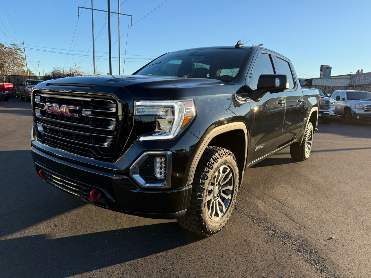 GMC Sierra 1500 4WD Crew Cab 147" AT4 2021
