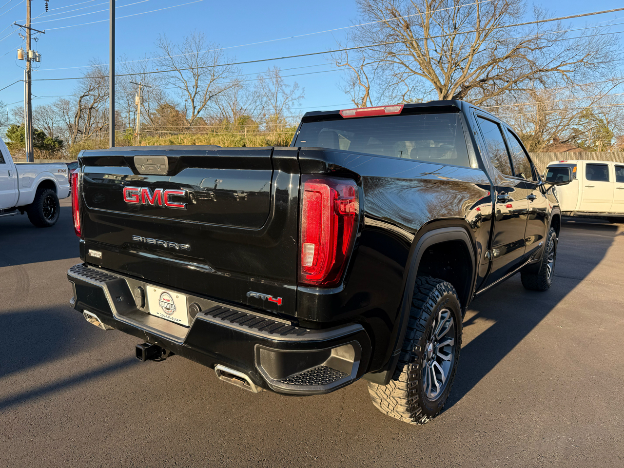 GMC Sierra 1500 4WD Crew Cab 147" AT4 2021