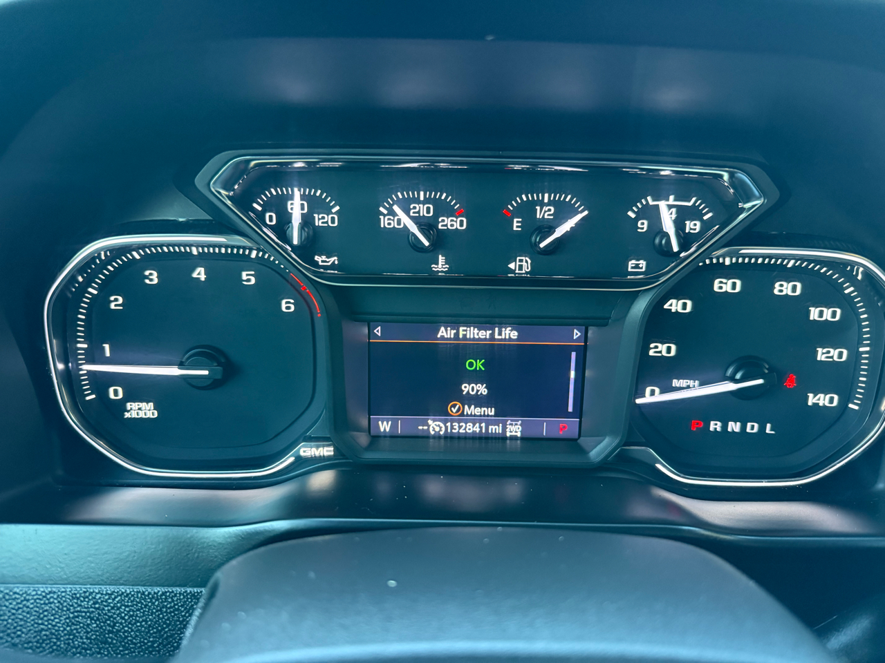 GMC Sierra 1500 4WD Crew Cab 147" AT4 2021