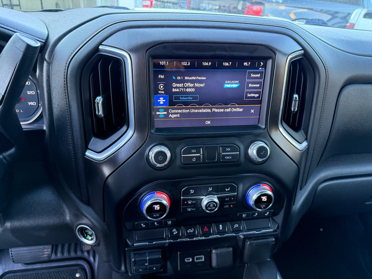 GMC Sierra 1500 4WD Crew Cab 147" AT4 2021