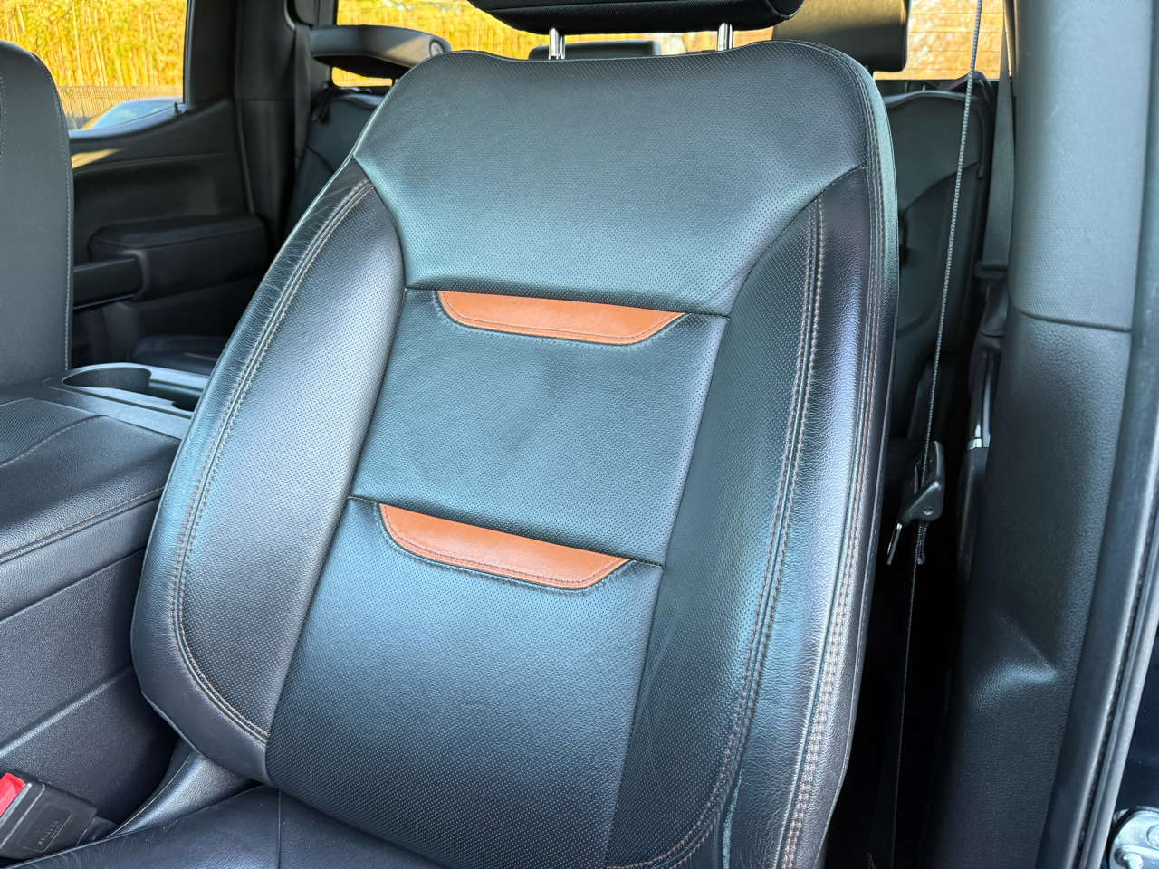 GMC Sierra 1500 4WD Crew Cab 147" AT4 2021