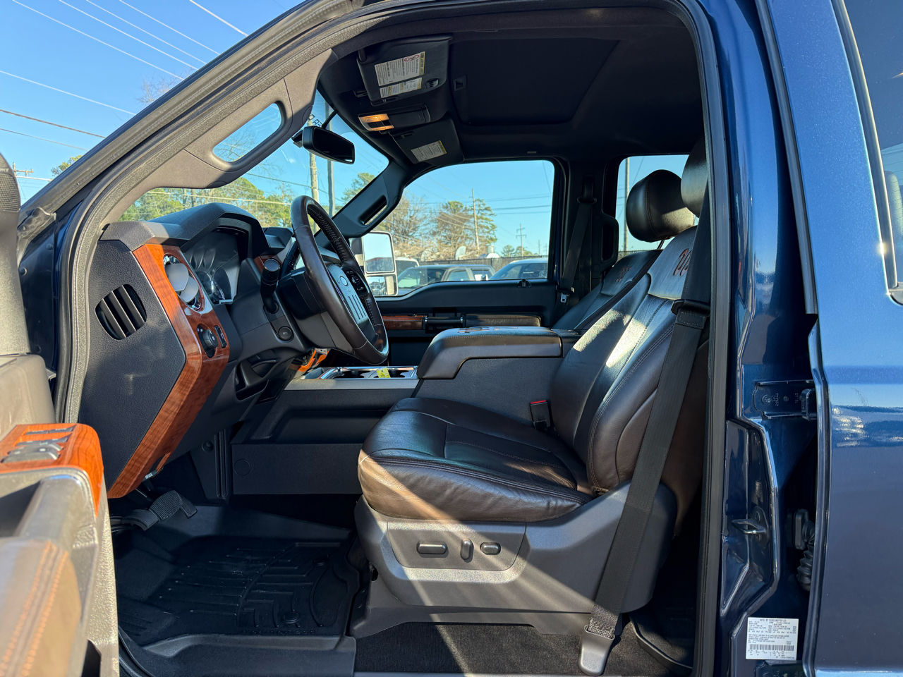 Ford Super Duty F-250 SRW King Ranch 4WD Crew Cab 6.75' Box 2015