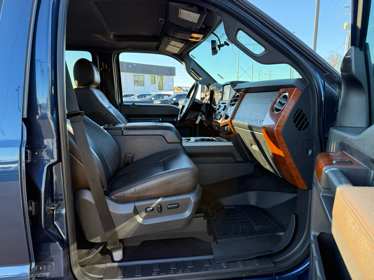 Ford Super Duty F-250 SRW King Ranch 4WD Crew Cab 6.75' Box 2015