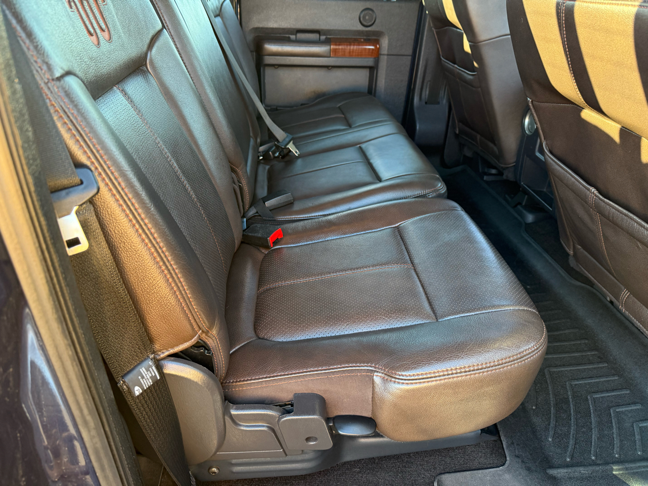 Ford Super Duty F-250 SRW King Ranch 4WD Crew Cab 6.75' Box 2015