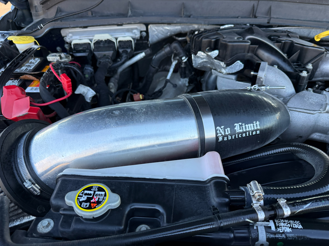 Ford Super Duty F-250 SRW King Ranch 4WD Crew Cab 6.75' Box 2015