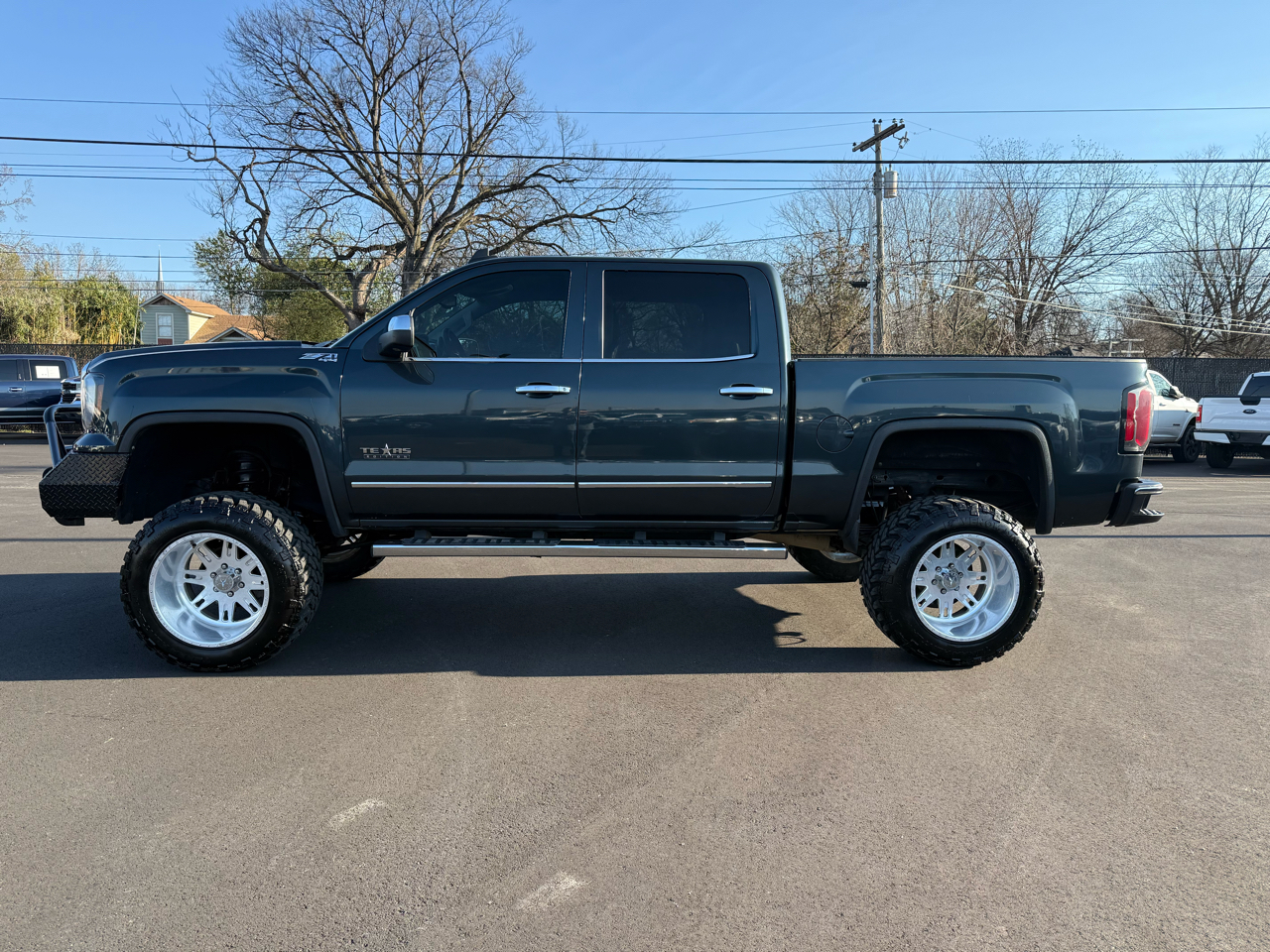 GMC Sierra 1500 4WD Crew Cab 143.5" SLT 2018