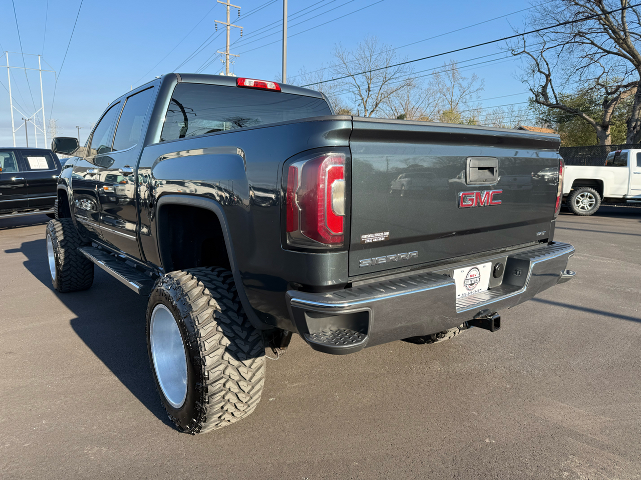 GMC Sierra 1500 4WD Crew Cab 143.5" SLT 2018