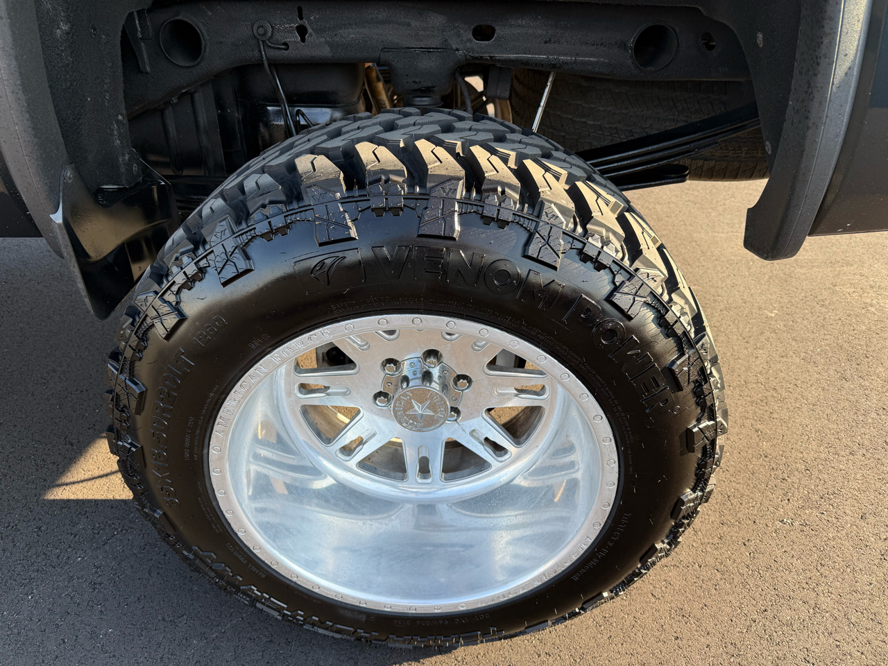 GMC Sierra 1500 4WD Crew Cab 143.5" SLT 2018