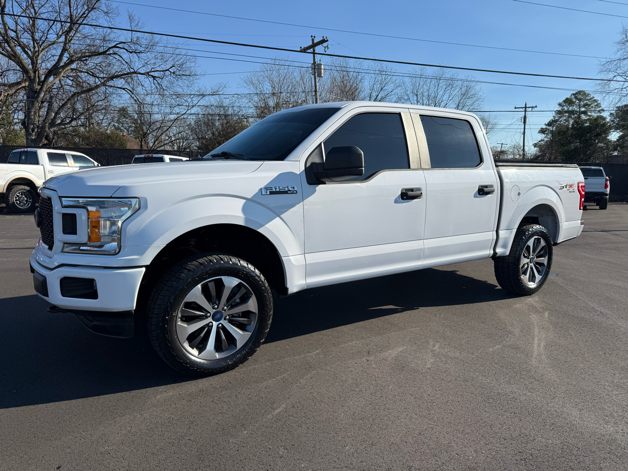 Ford F-150 4WD SuperCrew 139" XLT 2019