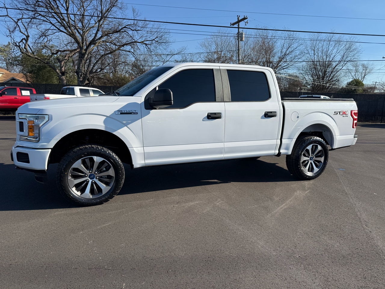 Ford F-150 4WD SuperCrew 139" XLT 2019