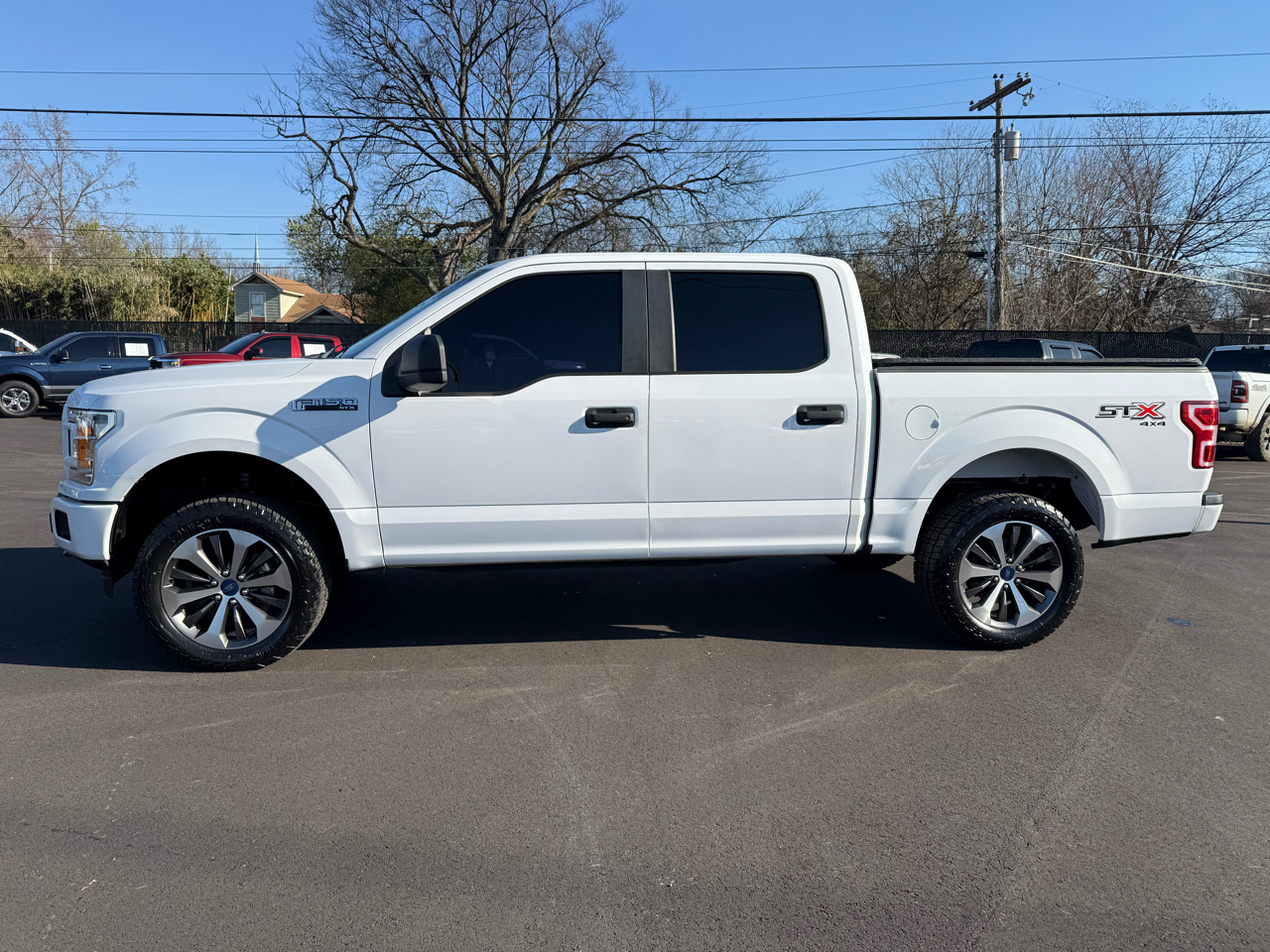 Ford F-150 4WD SuperCrew 139" XLT 2019