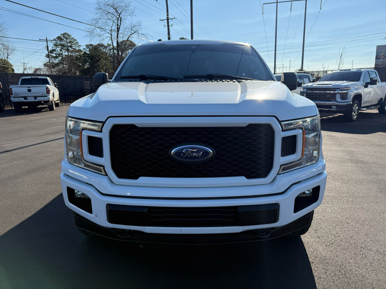 Ford F-150 4WD SuperCrew 139" XLT 2019