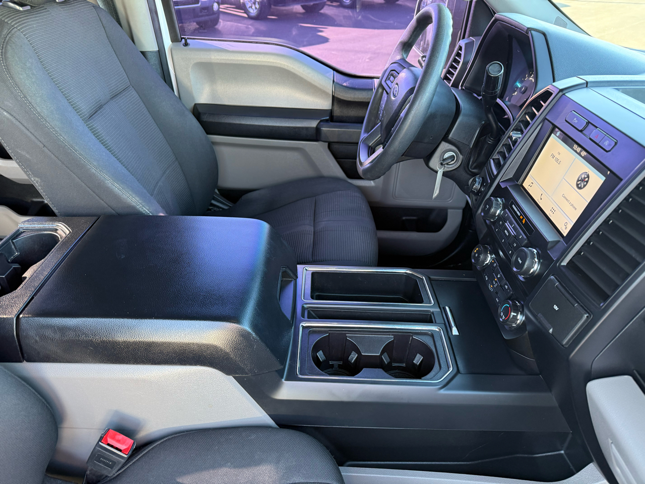 Ford F-150 4WD SuperCrew 139" XLT 2019