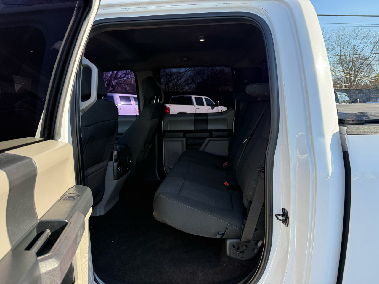 Ford F-150 4WD SuperCrew 139" XLT 2019