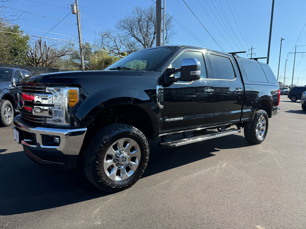 Ford Super Duty F-250 SRW Lariat 4WD Crew Cab 6.75' Box 2017
