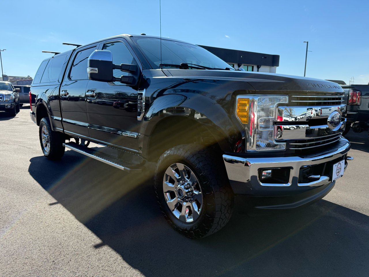 Ford Super Duty F-250 SRW Lariat 4WD Crew Cab 6.75' Box 2017