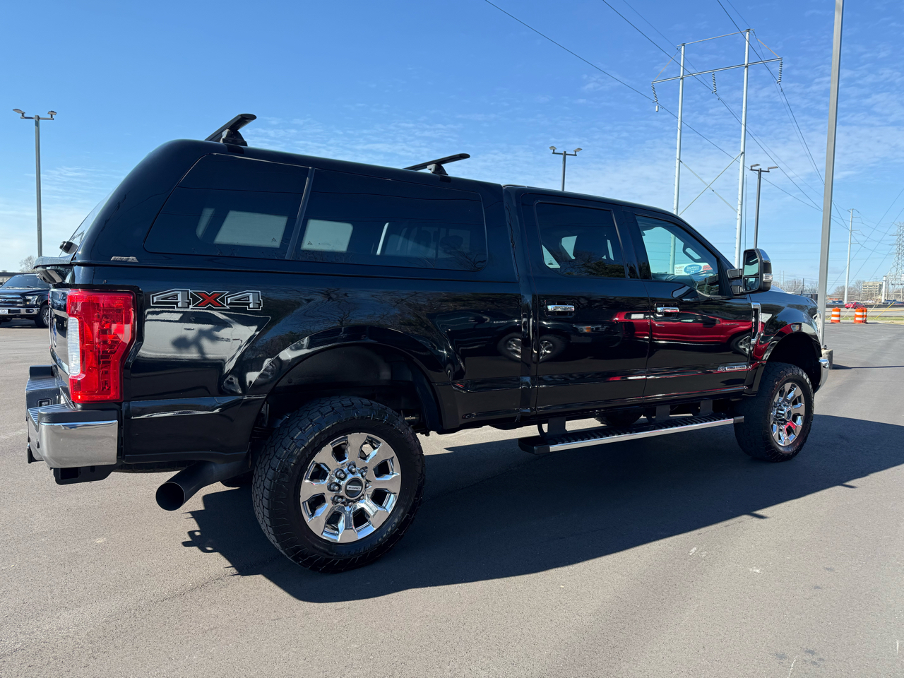 Ford Super Duty F-250 SRW Lariat 4WD Crew Cab 6.75' Box 2017