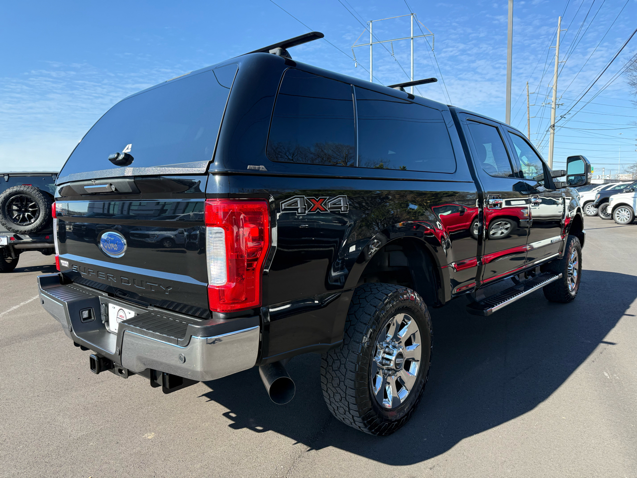 Ford Super Duty F-250 SRW Lariat 4WD Crew Cab 6.75' Box 2017