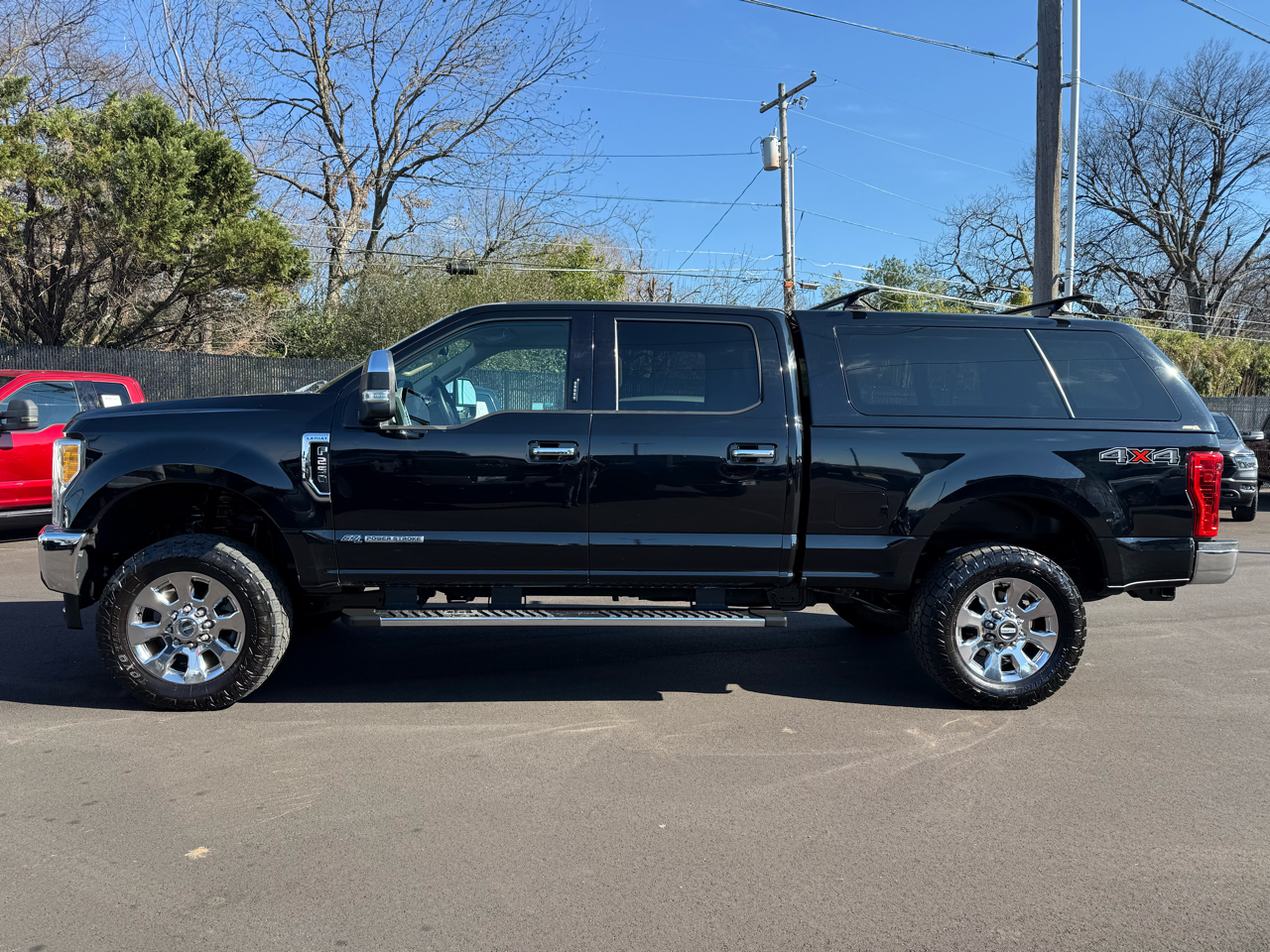 Ford Super Duty F-250 SRW Lariat 4WD Crew Cab 6.75' Box 2017