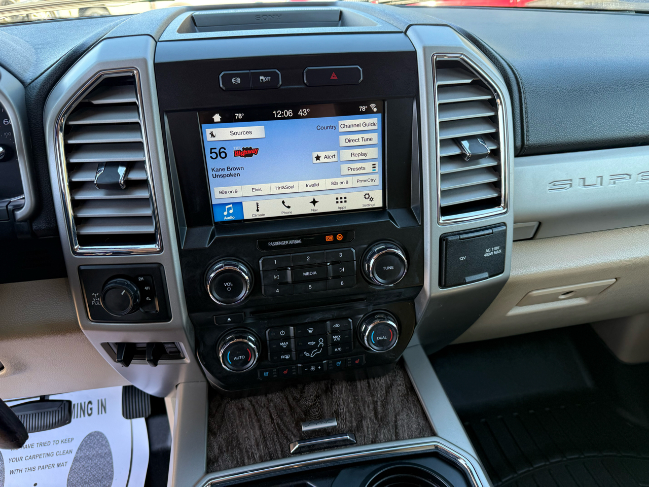 Ford Super Duty F-250 SRW Lariat 4WD Crew Cab 6.75' Box 2017