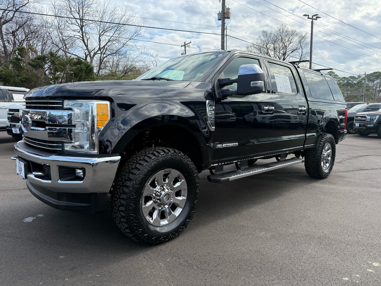 Ford Super Duty F-250 SRW Lariat 4WD Crew Cab 6.75' Box 2017