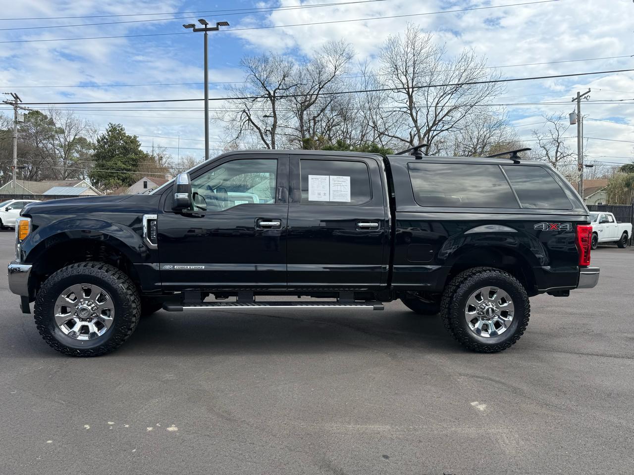 Ford Super Duty F-250 SRW Lariat 4WD Crew Cab 6.75' Box 2017
