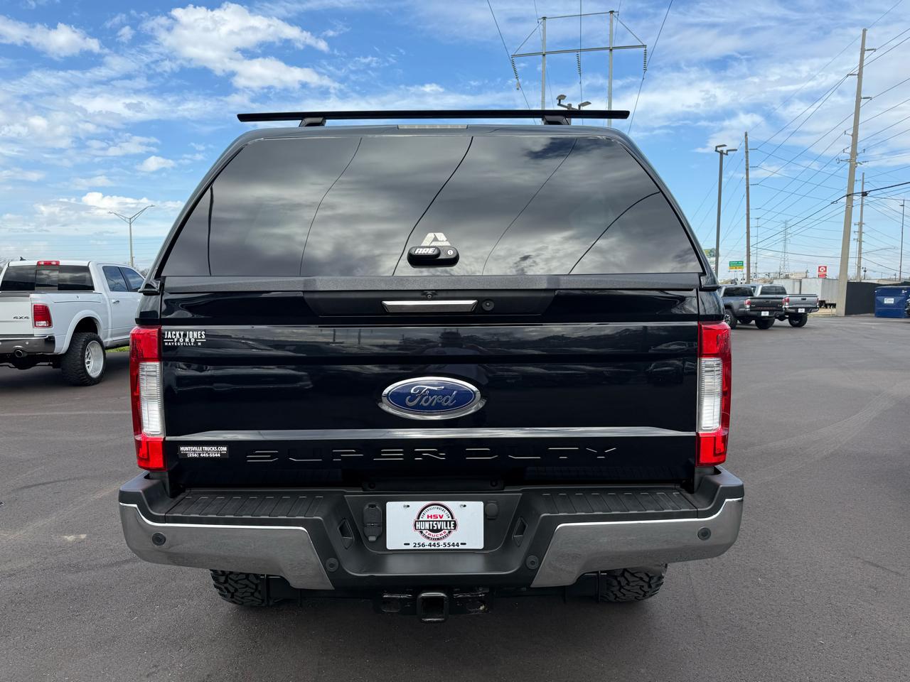 Ford Super Duty F-250 SRW Lariat 4WD Crew Cab 6.75' Box 2017