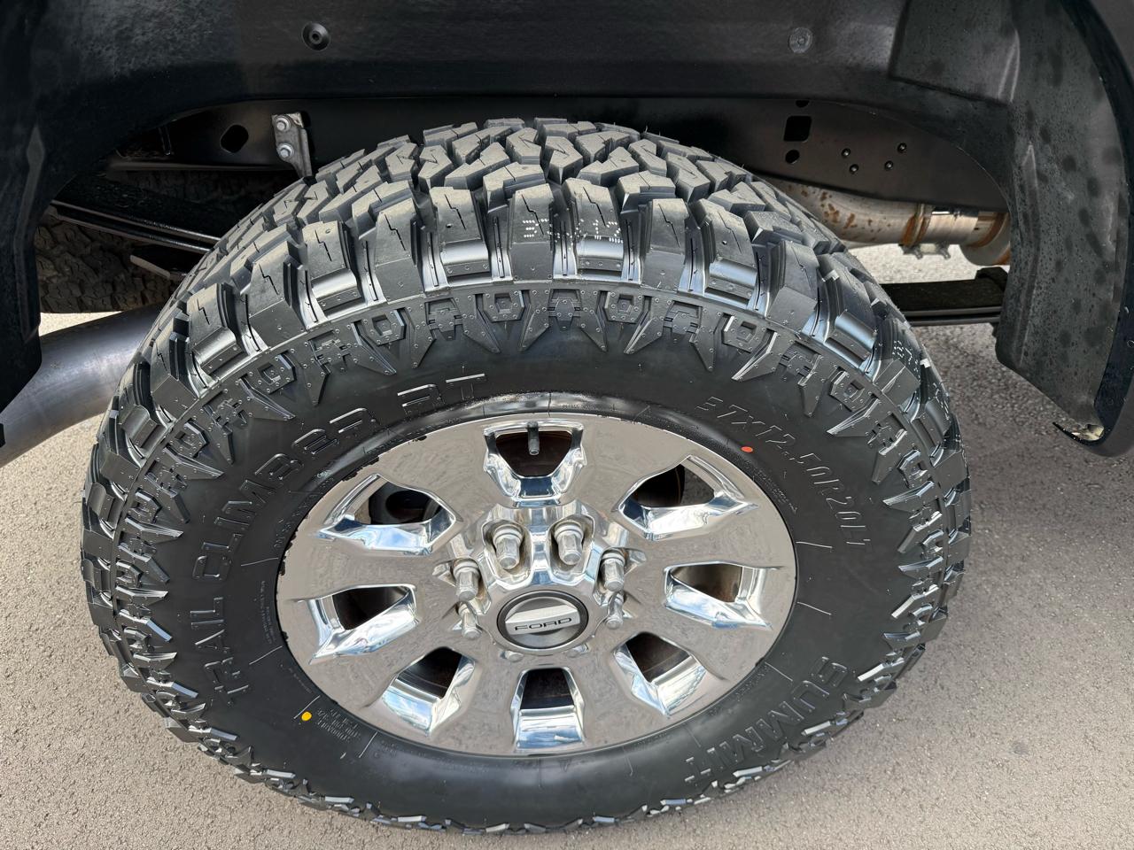 Ford Super Duty F-250 SRW Lariat 4WD Crew Cab 6.75' Box 2017