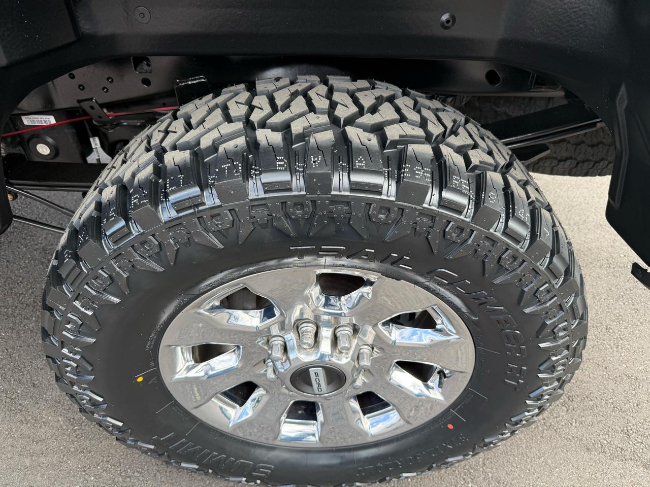 Ford Super Duty F-250 SRW Lariat 4WD Crew Cab 6.75' Box 2017