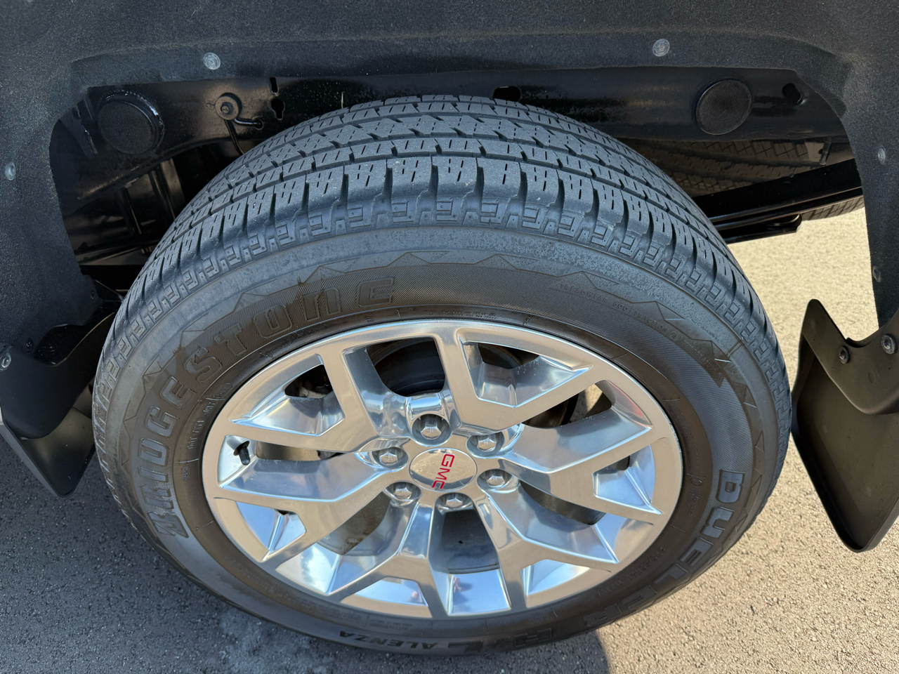 GMC Sierra 1500 4WD Crew Cab 143.5" SLT 2017